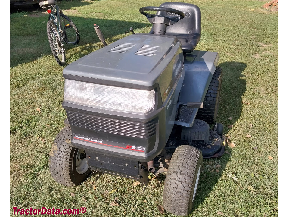 Sears Craftsman 917.250490 garden tractor with mower deck.