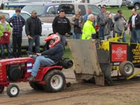 Garden tractor pull