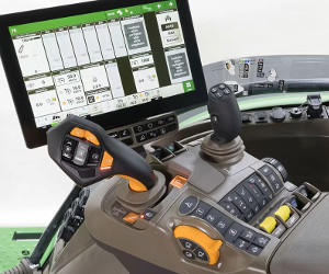 John Deere G5 CommandCenter Display