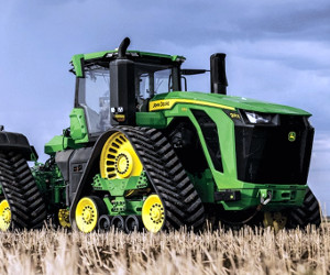 John Deere 9RX 830 tractor.