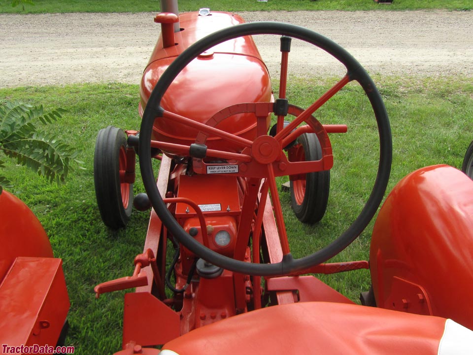 Allis-Chalmers WD operator station and controls.