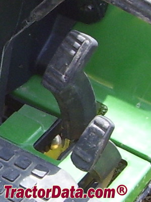 John Deere 4100 transmission controls