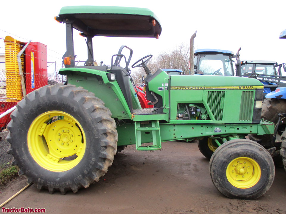 John Deere 6200