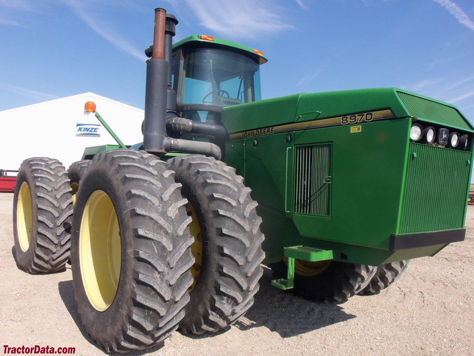 John Deere 8970