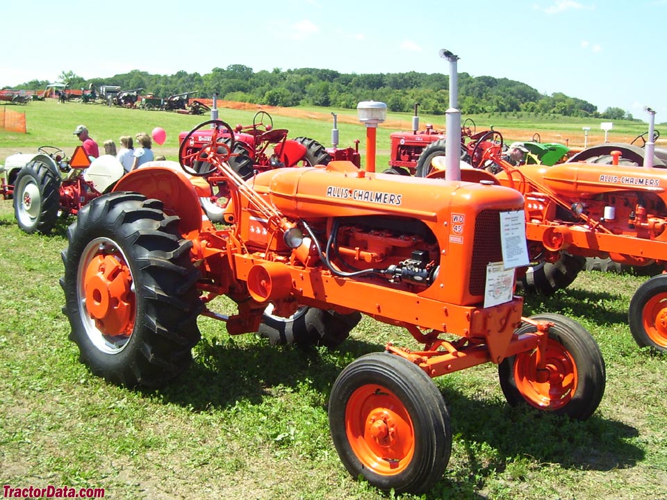 Allis-Chalmers WD45 diesel, right side.