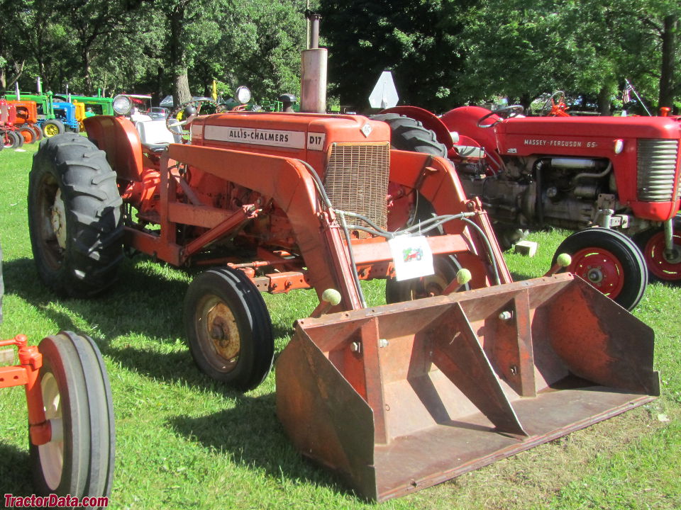Allis-Chalmers D17 Series III with front-end loader.