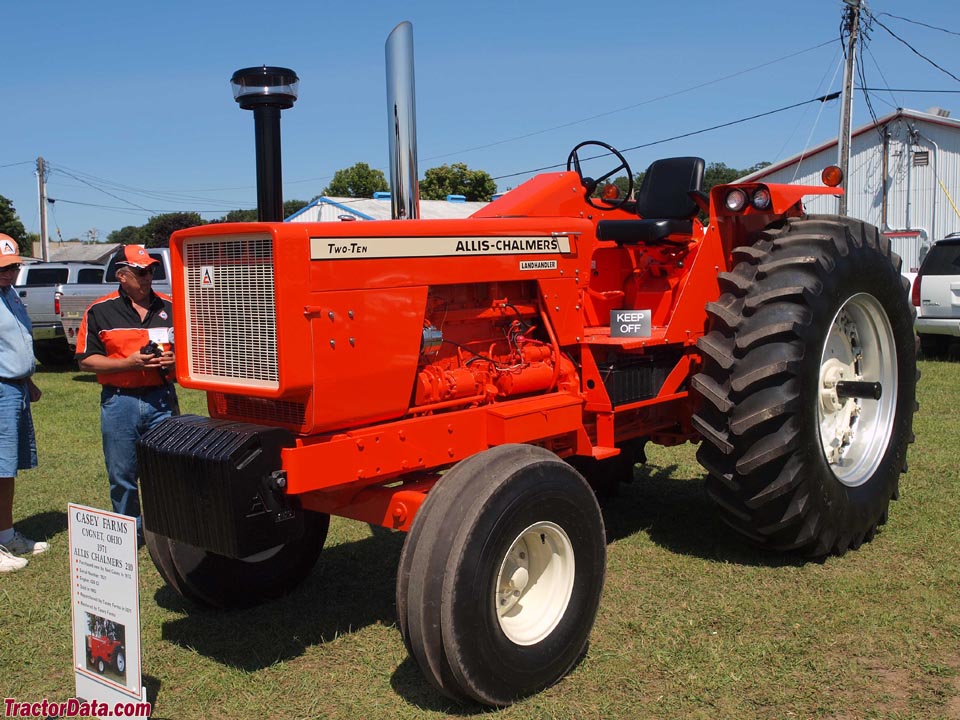 Allis Chalmers 210 tractor photos information