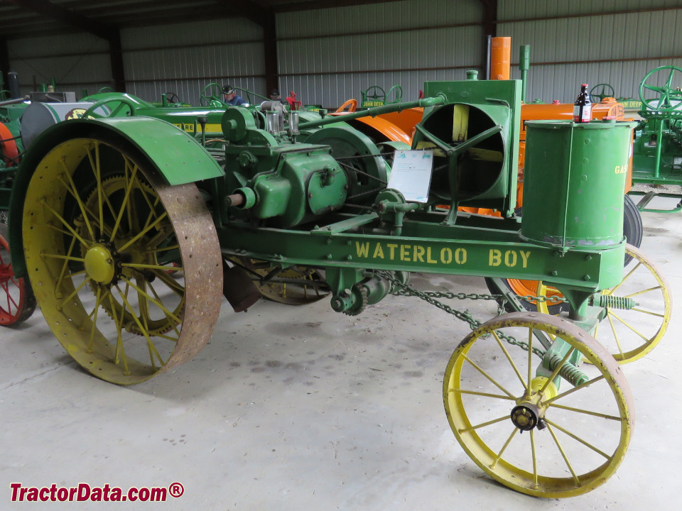 1915 Waterloo Boy model R tractor