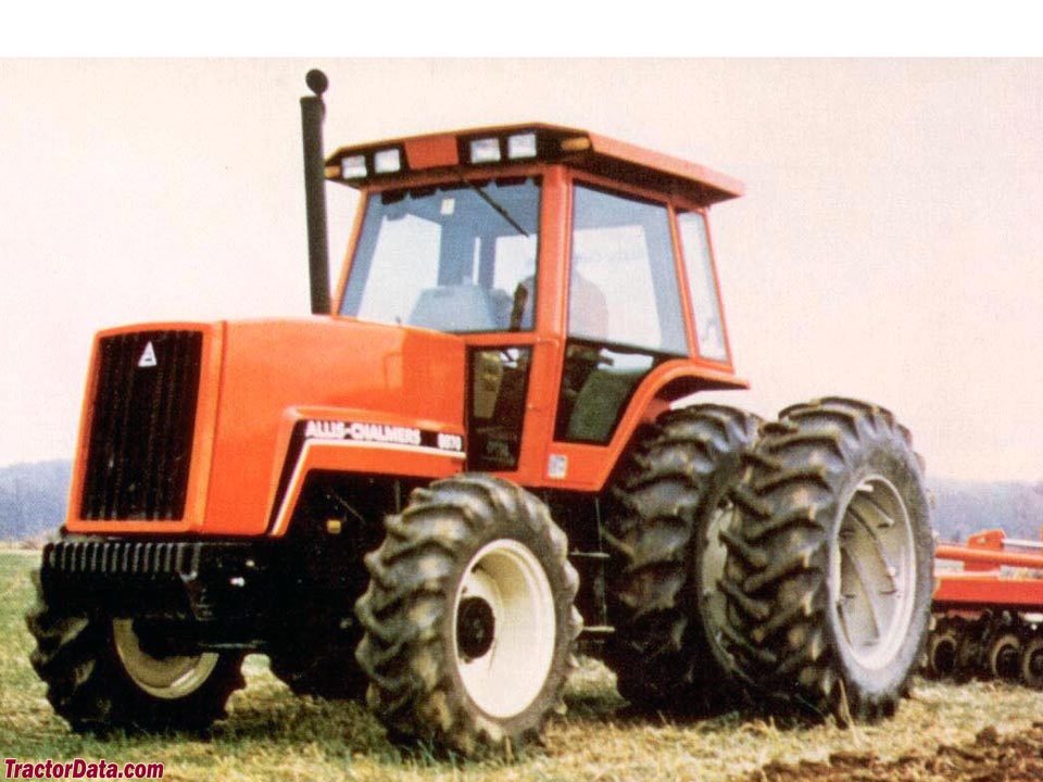 Allis-Chalmers 8070 marketing photo.