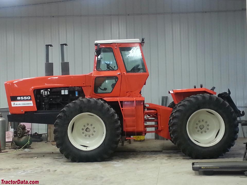 Allis Chalmers 8550, left side.