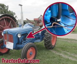 Fordson Dexta serial number location