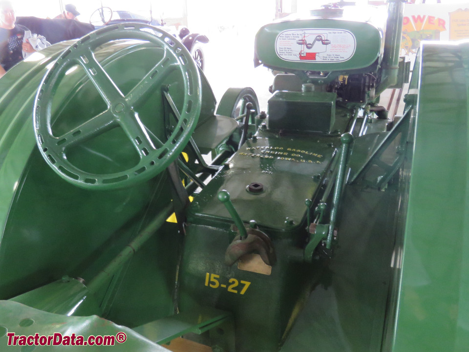 John Deere model D operator station and controls.