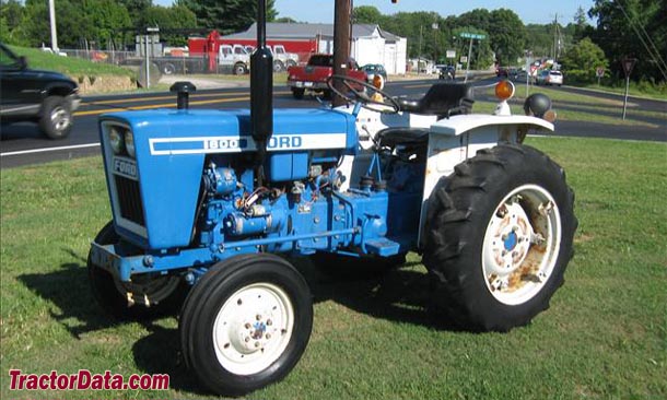Ford 1600 diesel tractor specs #2