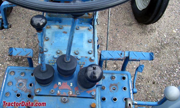 Ford 1600 tractor data #9