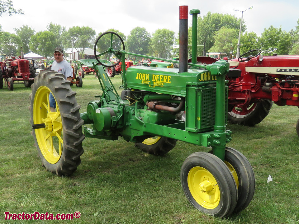 1937 unstyled John Deere B tractor.