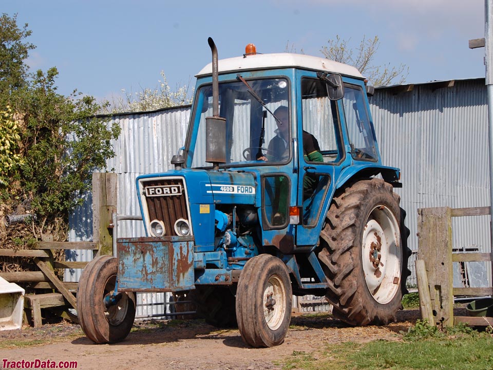 TractorData.com Ford 4600 tractor photos information