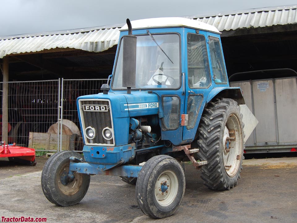 Ford 6600 engine specs