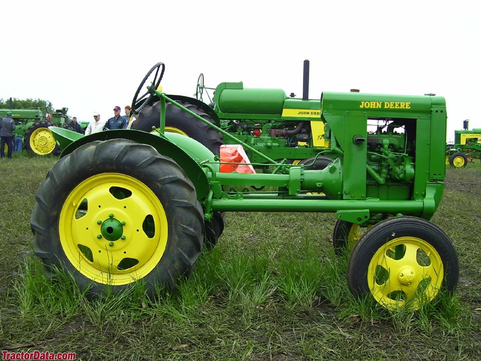 John Deere L (unstyled).