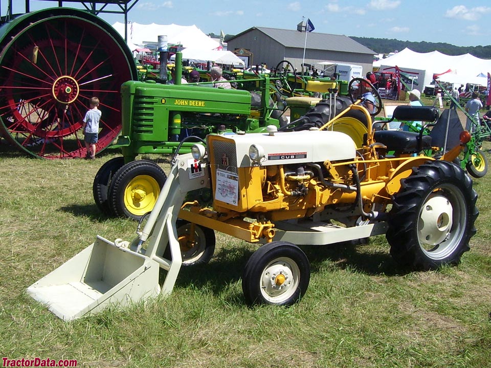 TractorData International Harvester Cub Tractor Photos Information TractorData International Harvester Cub Tractor Photos Information