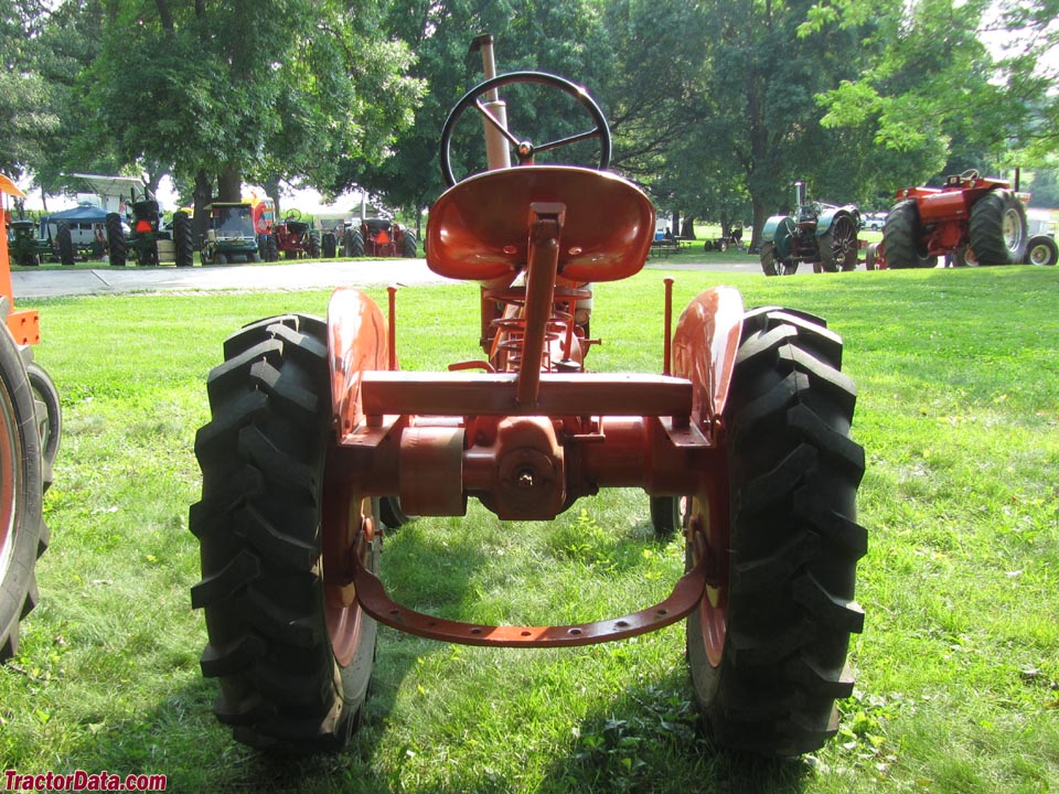 Allis Chalmers B