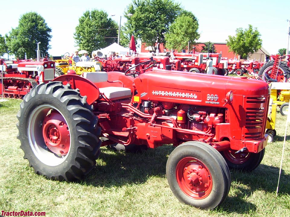 International Harvester 300