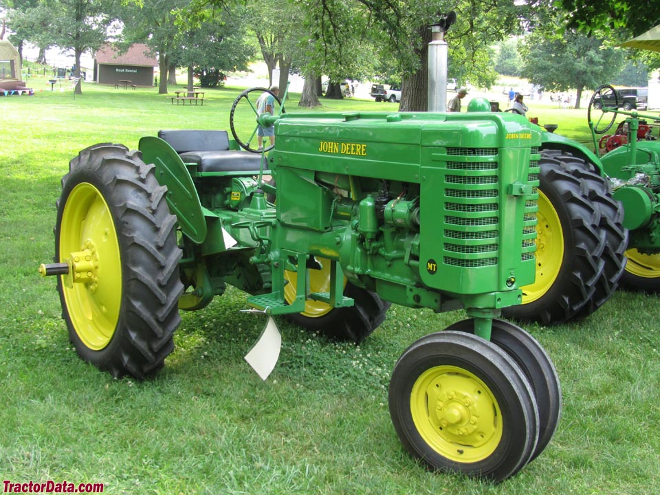 John Deere MT