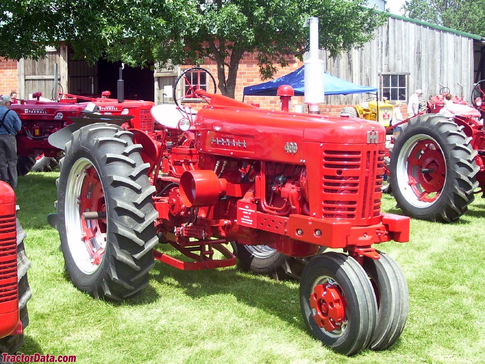 Farmall 400