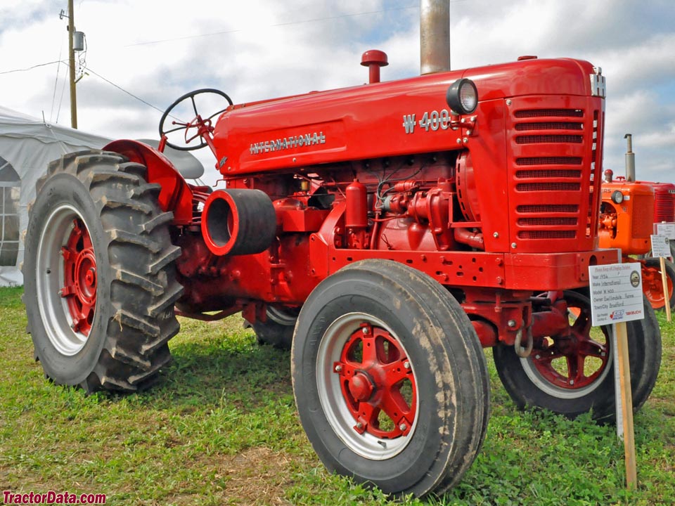 International Harvester W-400