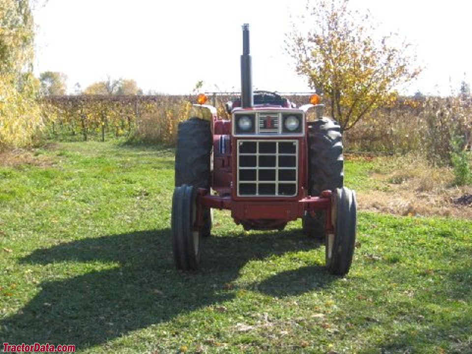 International Harvester 484