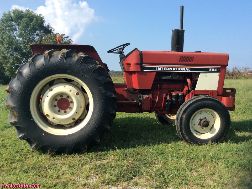 International Harvester 584