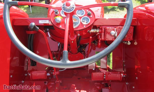 International Harvester 600 sliding gear transmission photo