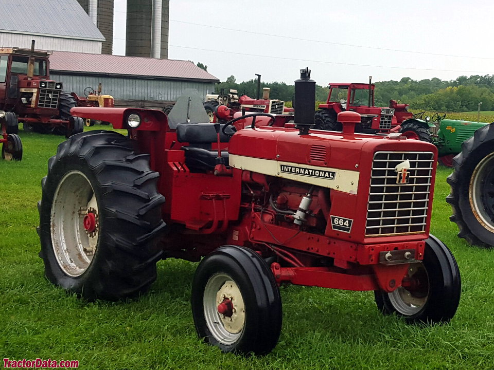 International Harvester 664