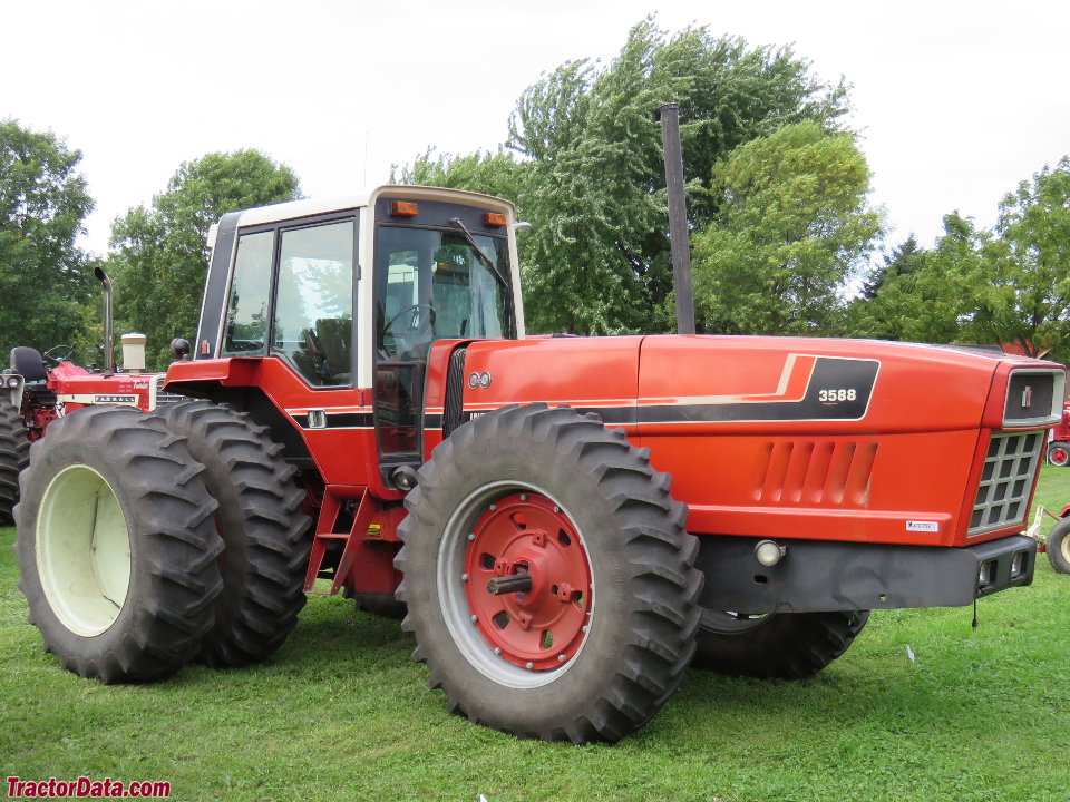 International Harvester 3588