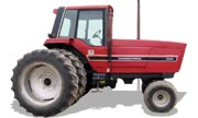 International Harvester 5088 tractor photo