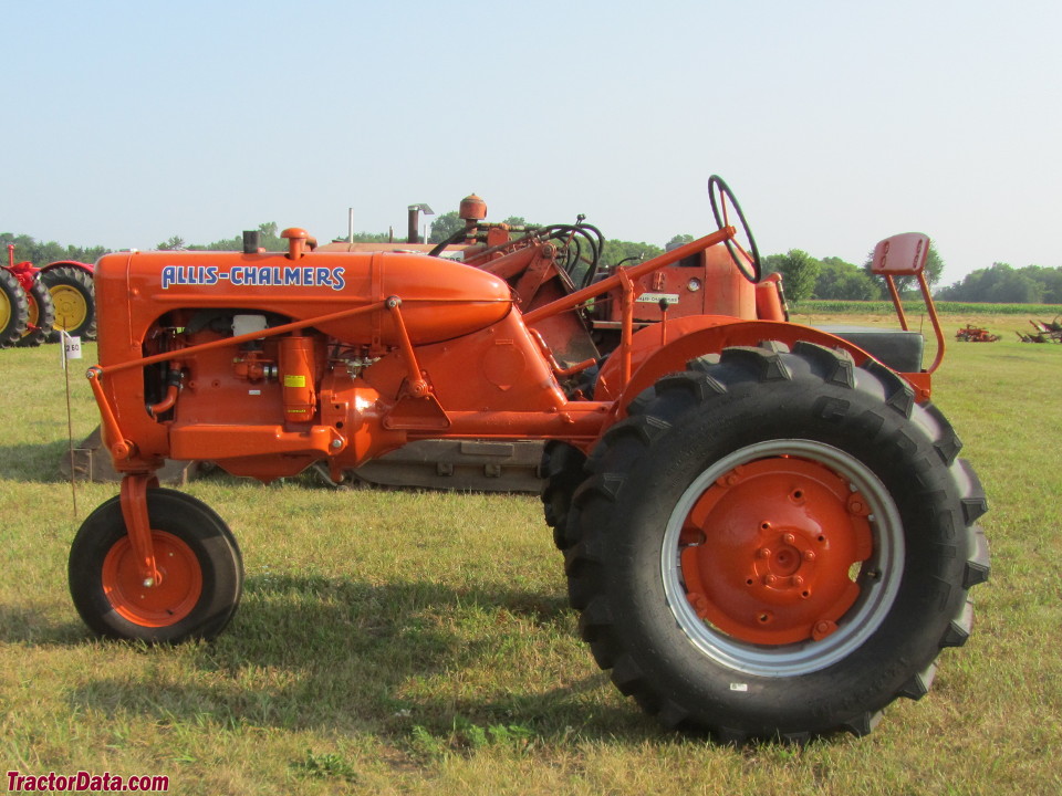 Allis-Chalmers C with single front wheel.