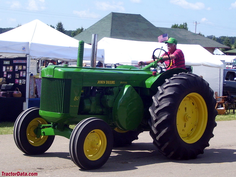 John Deere 80, left side