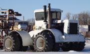 Big Bud HN320 tractor photo