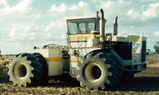 Big Bud 650/50 tractor photo