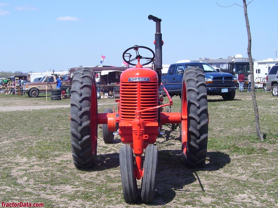 Case model SC with tricycle front end.