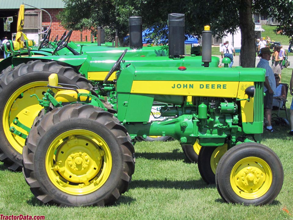 John Deere 430S Standard