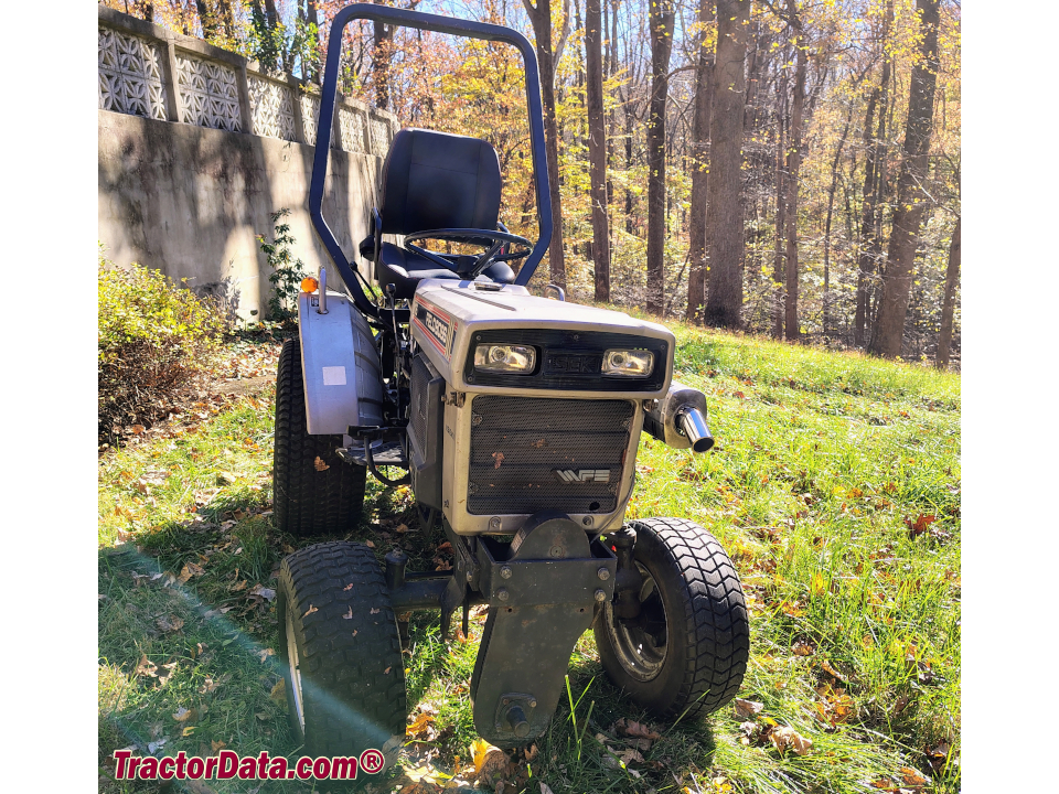 White Field Boss 16 compact utility tractor.