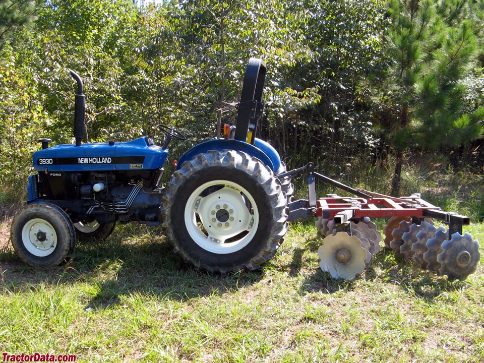 New Holland - Ford 3930 with disc.