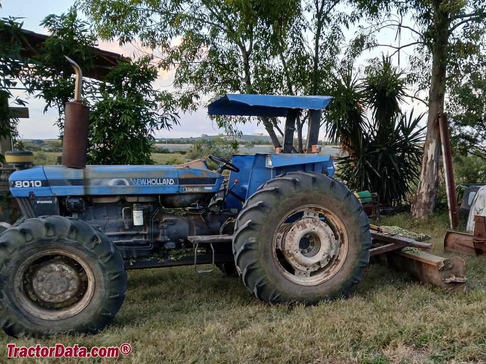 New Holland 8010 row-crop tractor, left side.