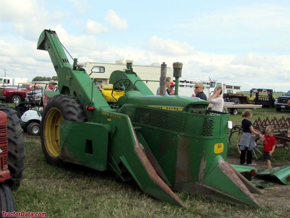 John Deere 2510 with mounted 237 corn picker.