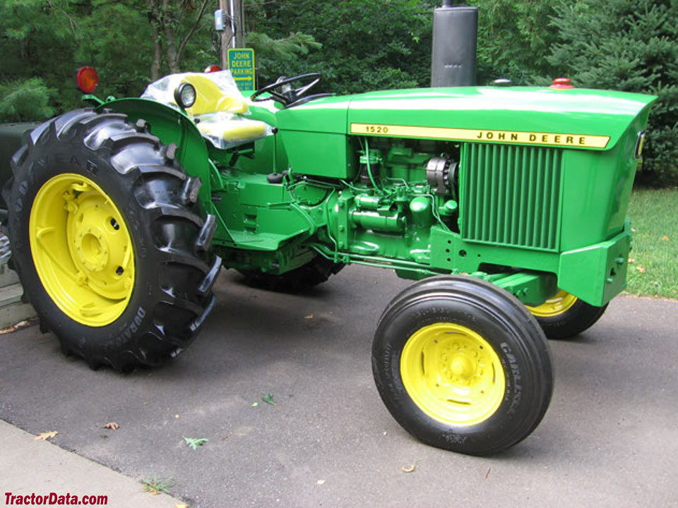 John Deere 1520