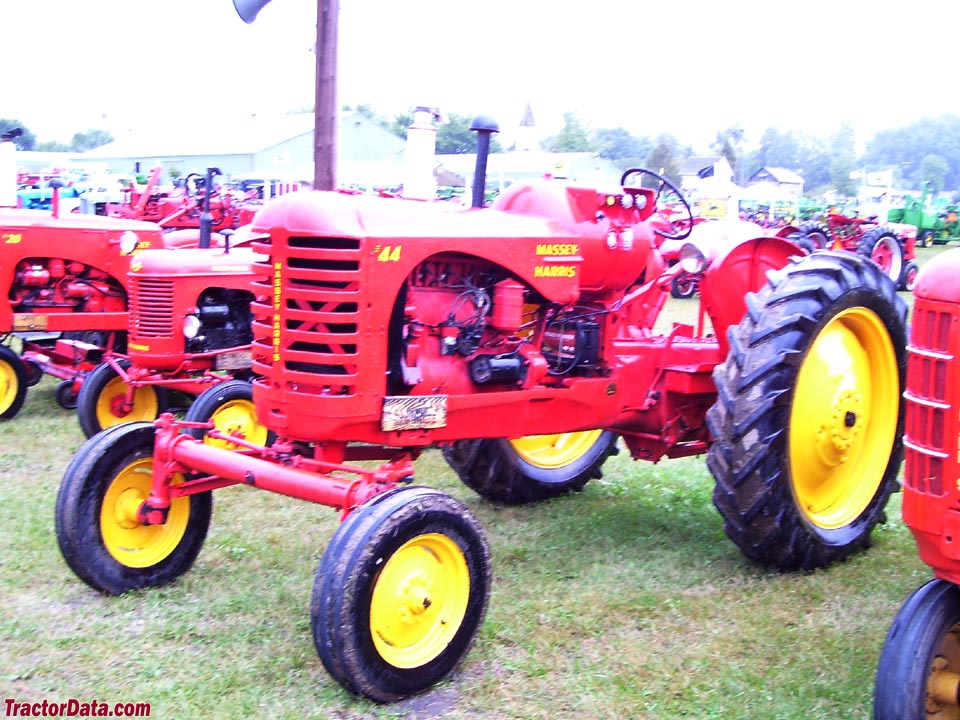 Massey Harris 44 LP wide front end.