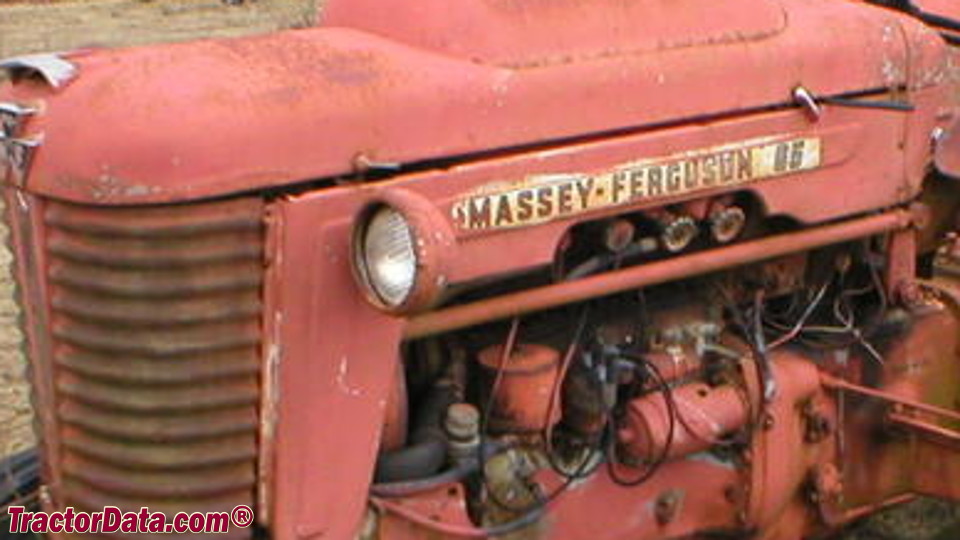 Massey Ferguson 65 engine image