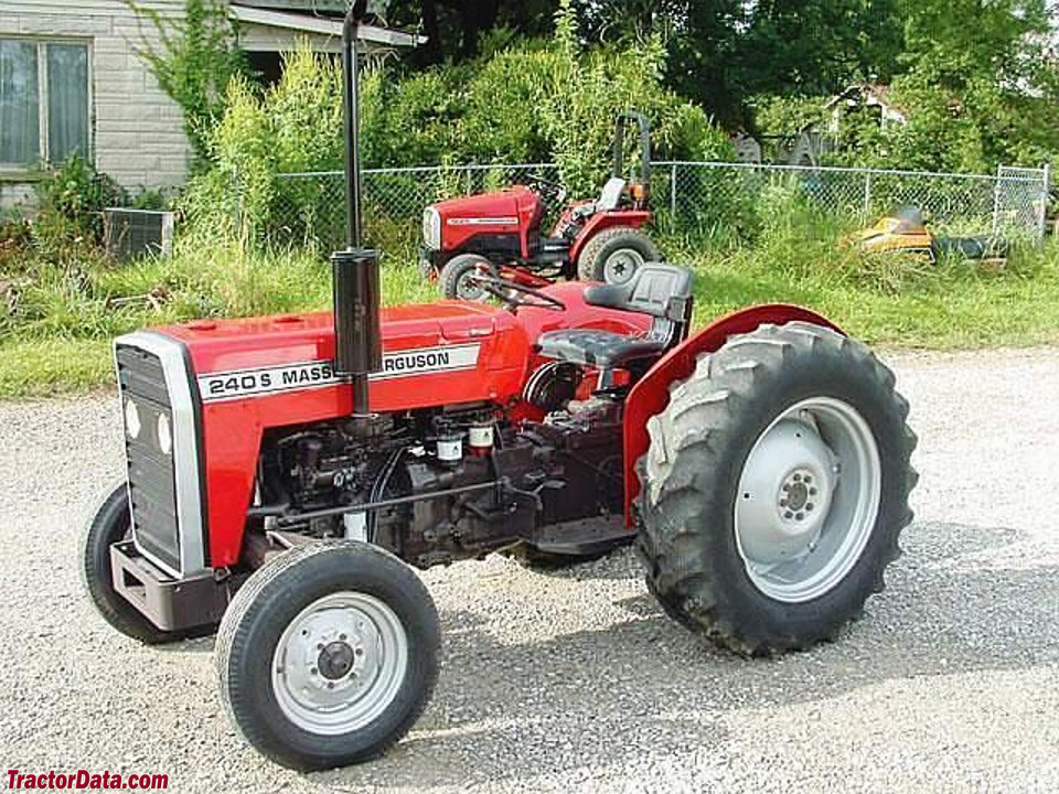 Massey Ferguson 240S