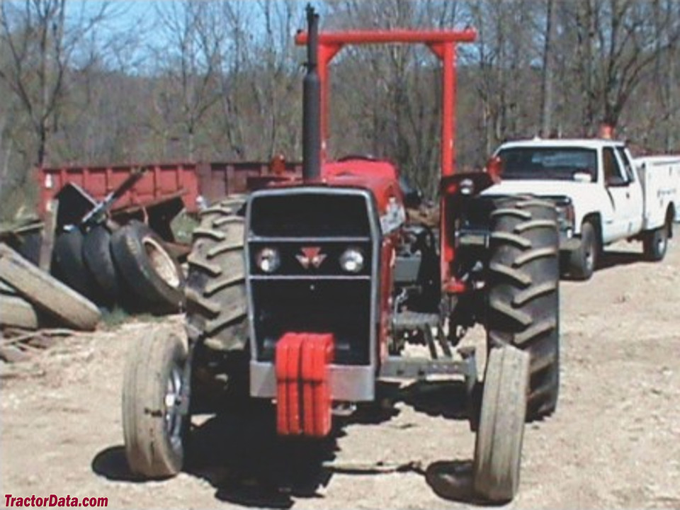 Massey Ferguson 275