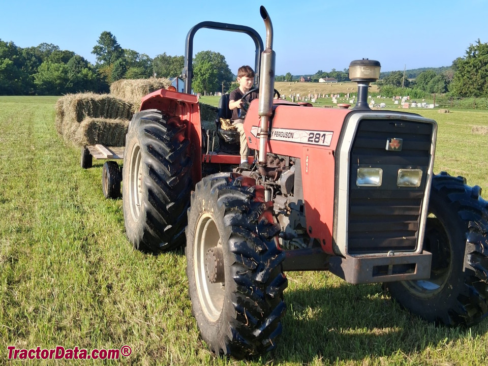 Massy Ferguson 281 utility tractor with four-wheel drive.